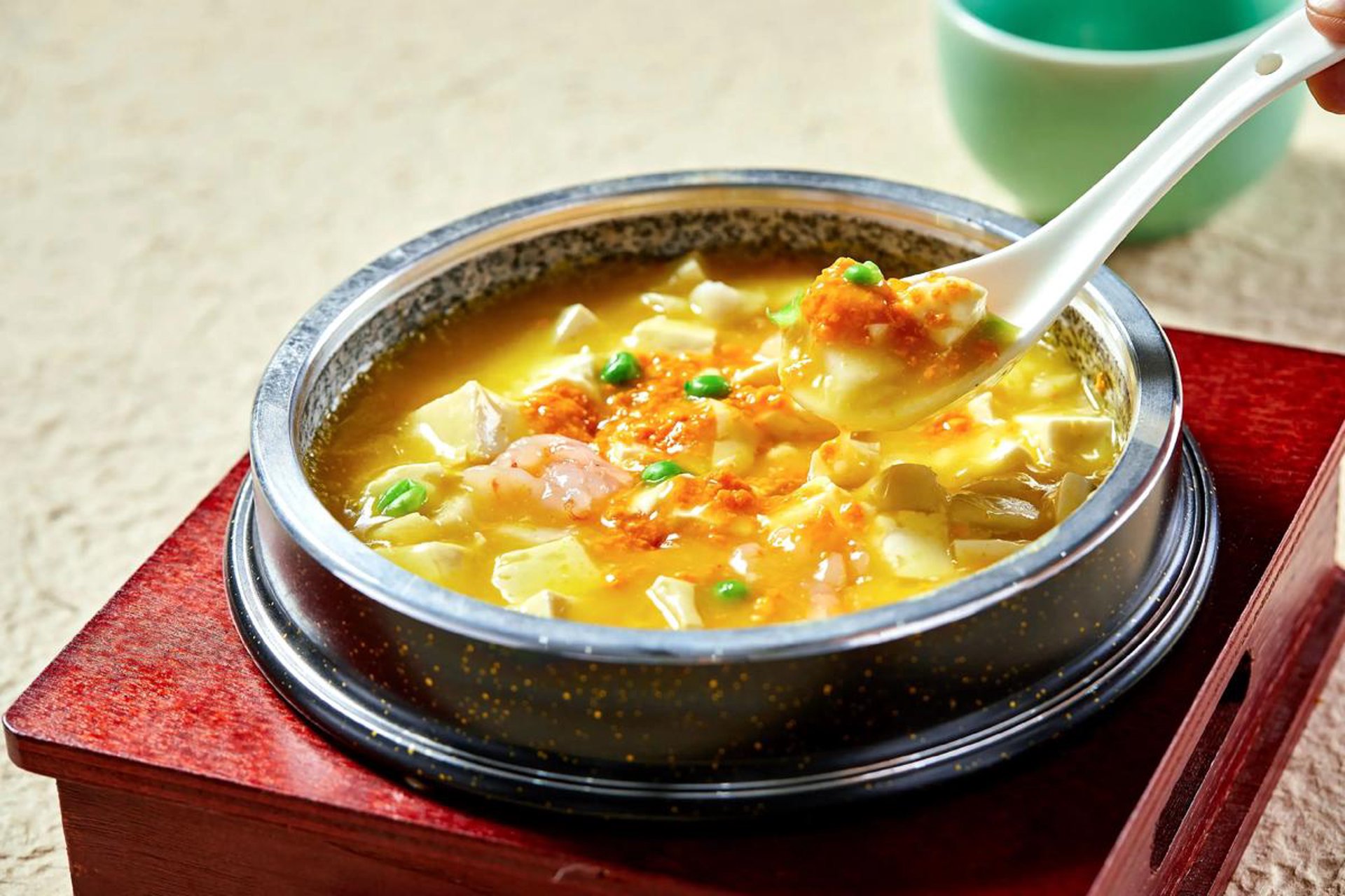 品味江湖餐饮